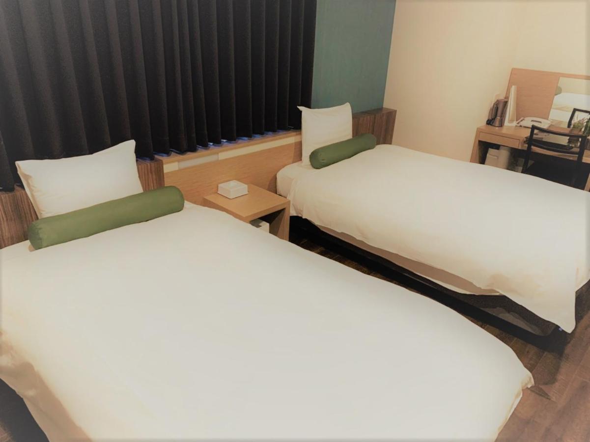 Sonezaki Luxe Hotel Osaka Exterior photo